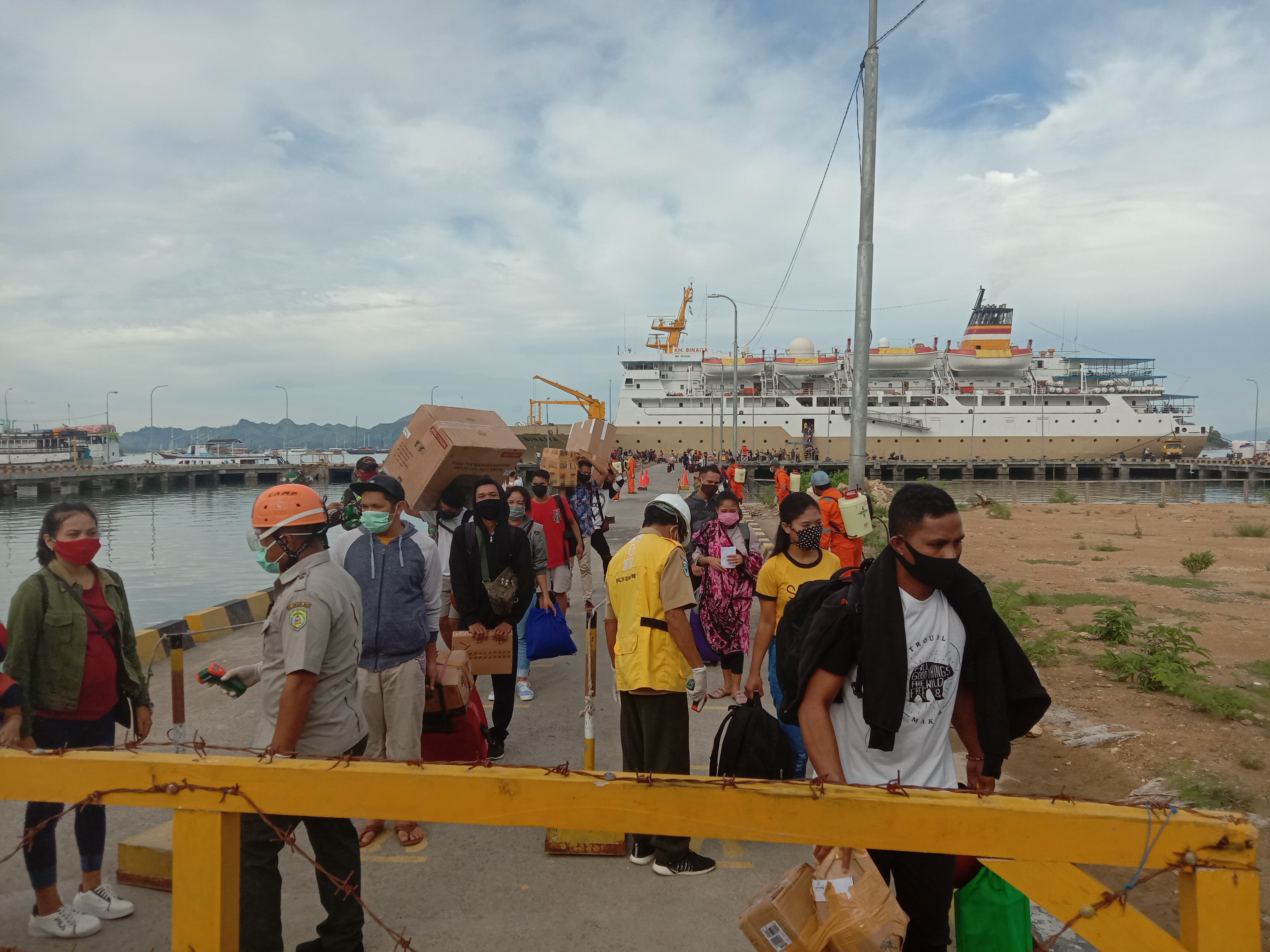 Pelni tutup pelayaran ke NTT guna memutuskan matarantai persebaran covid-19 di Propinsi NTT.