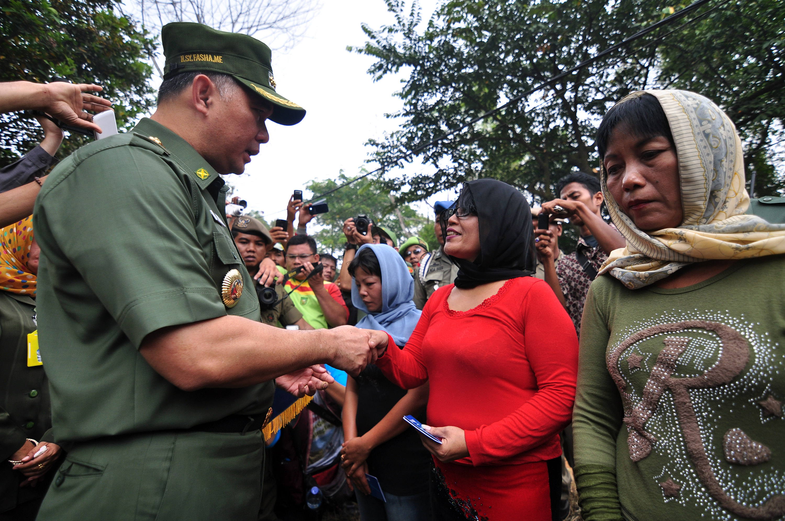 Walikota Jambi Syarif Fasha mengratiskan biaya PDAM mulai April hingga Mei 2020 karena Covid-19.