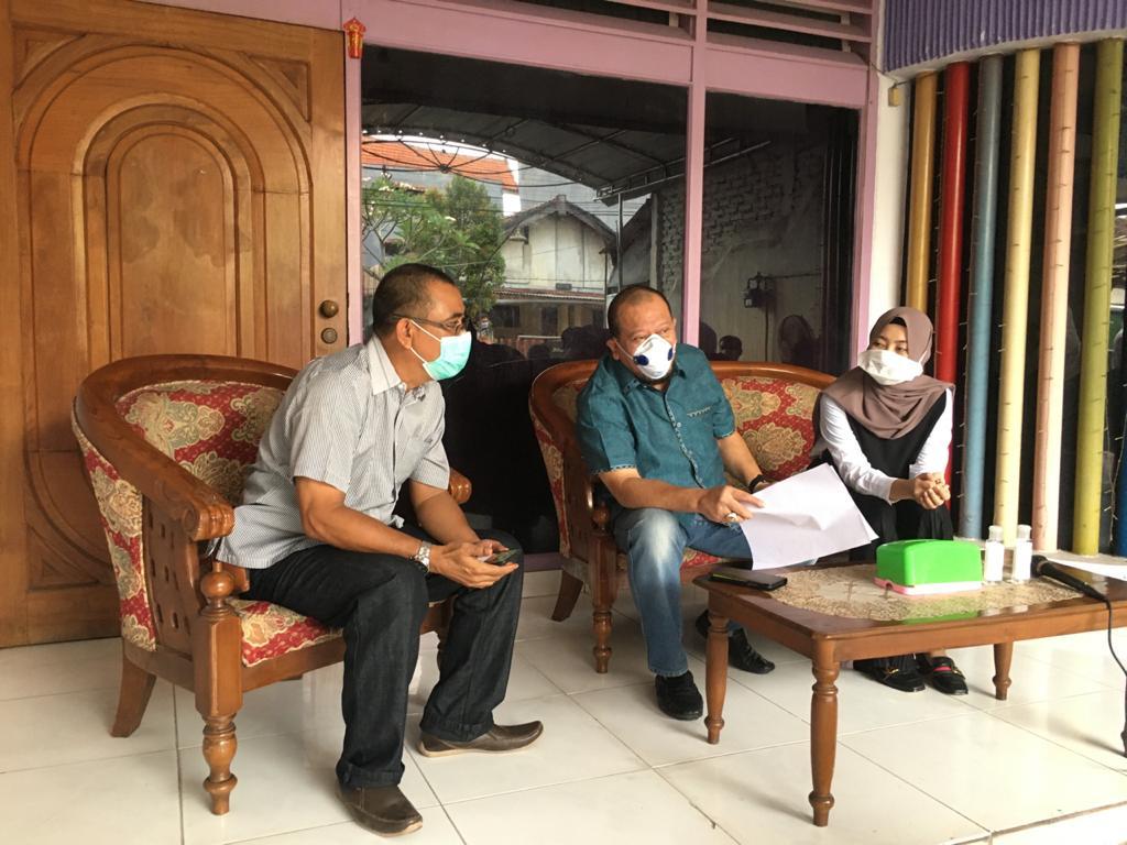 Ketua DPD RI AA LaNyalla Mahmud Mattalitti melakukan pemantauan dampak Covid-19 di Kabupaten dan Kota Mojokerto.