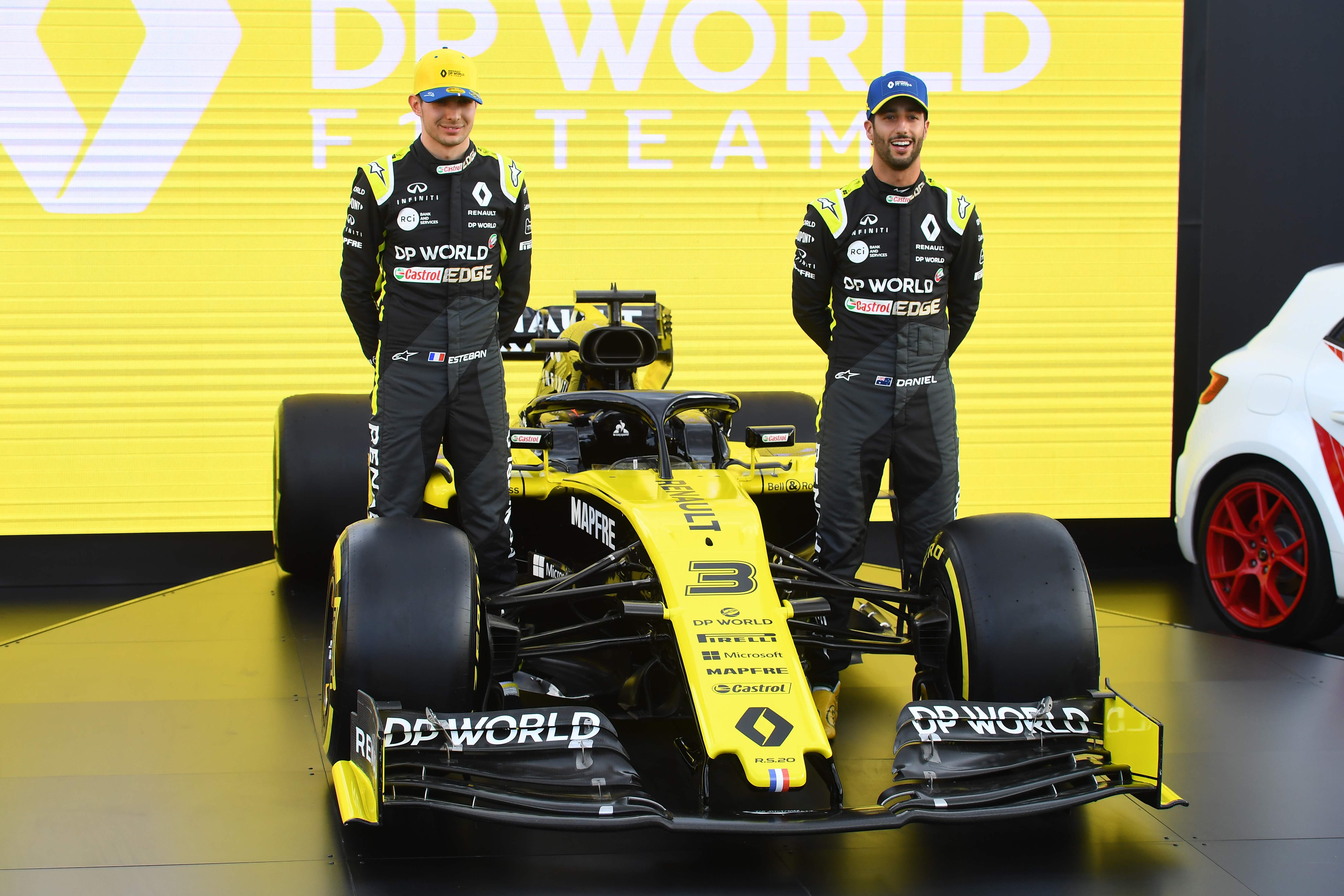 Mobil baru tim Renault jelang Formula One Australian Grand Prix di Melbourne pada 11 Maret 2020. 