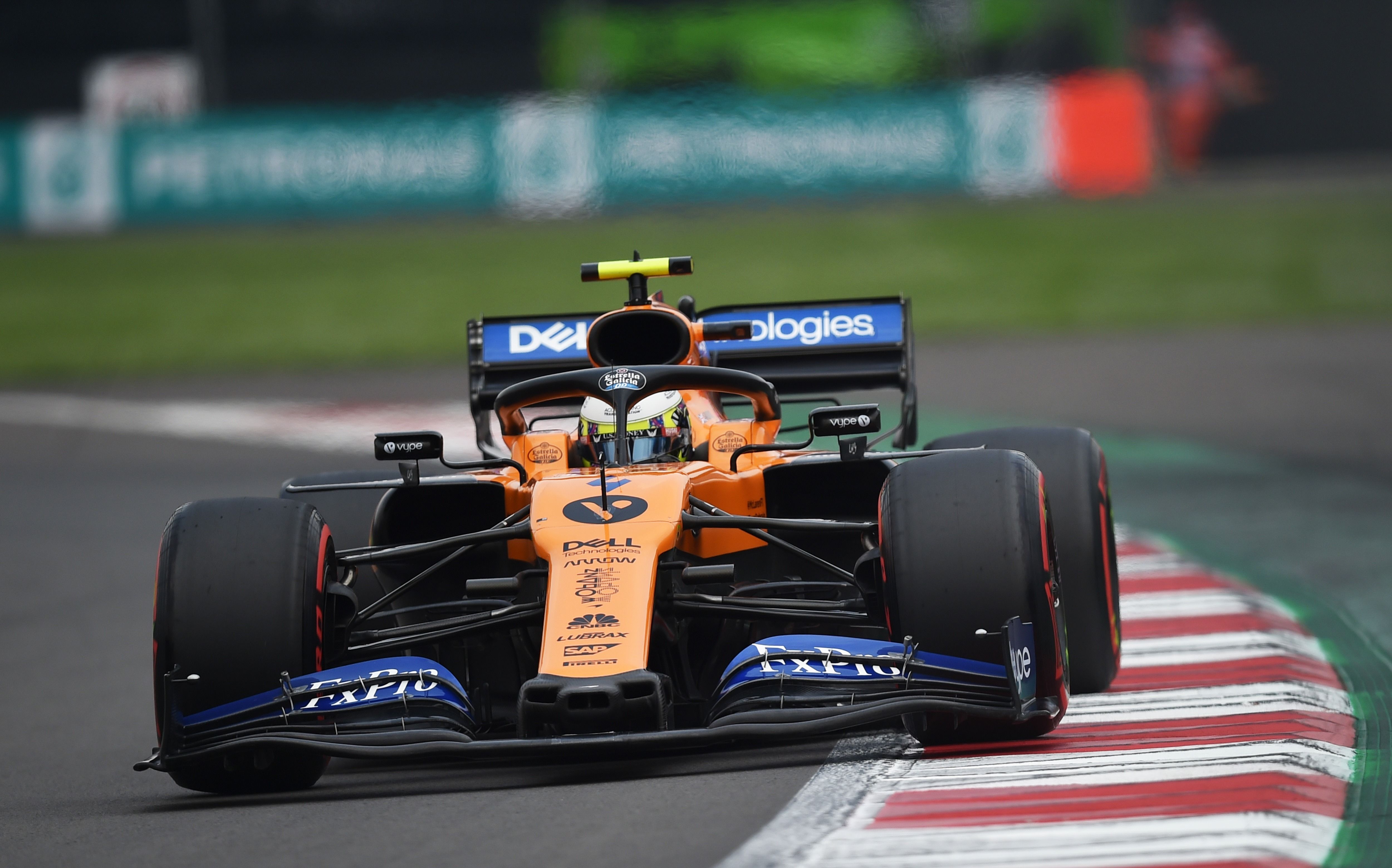  Lando Norris, pebalap McLaren saat balapan di Mexico Grand Prix pada 26 Oktober 2019 
