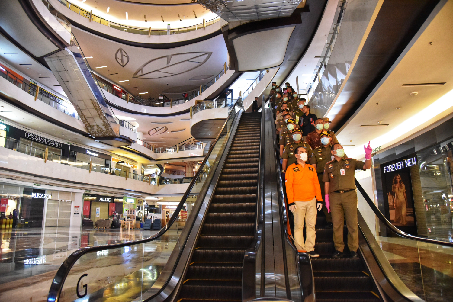 Lippo Mal Kemang yang ditutup selama PSBB