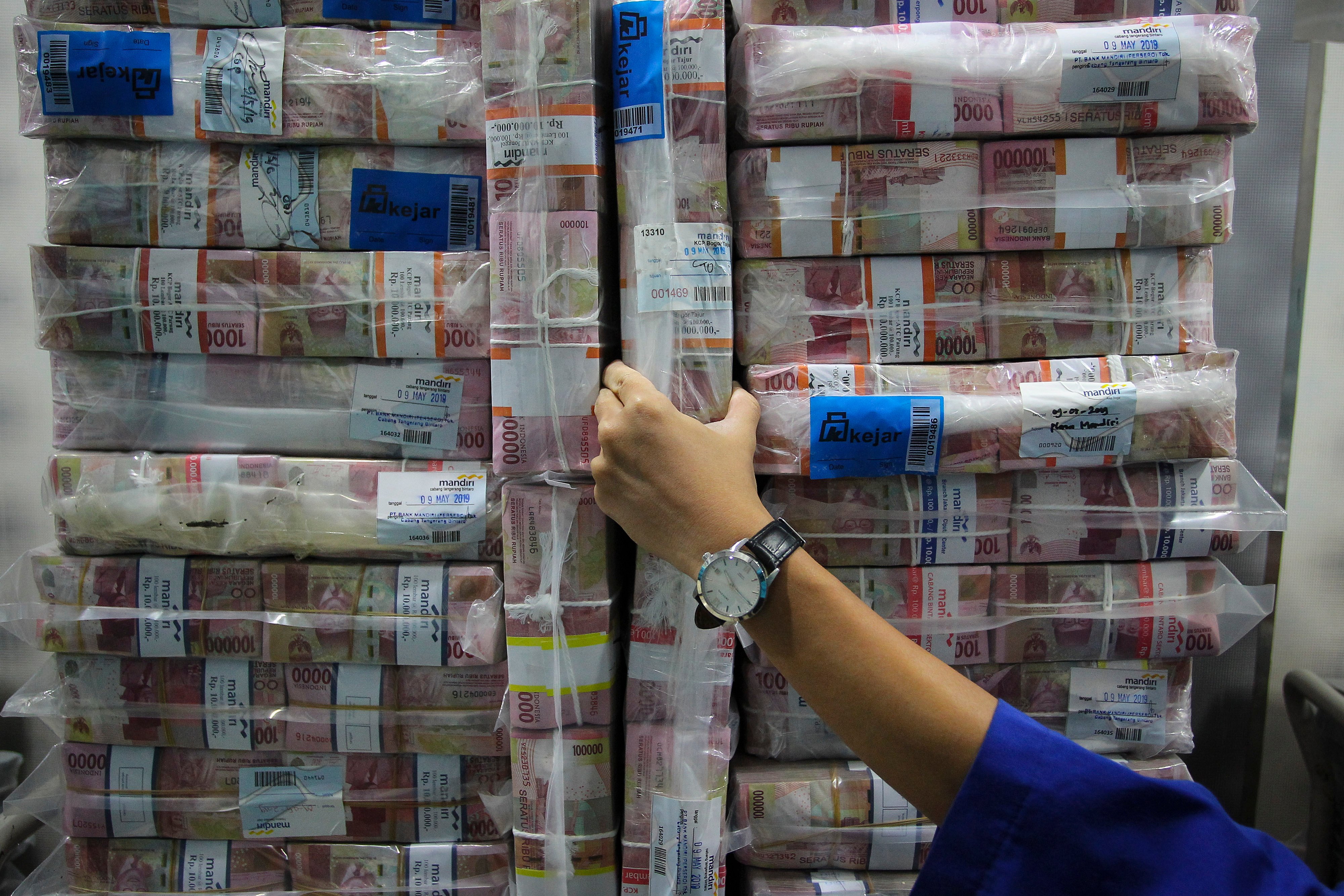 Hampir 1,2 Juta Nasabah Ajukan Restrukturisasi Kredit