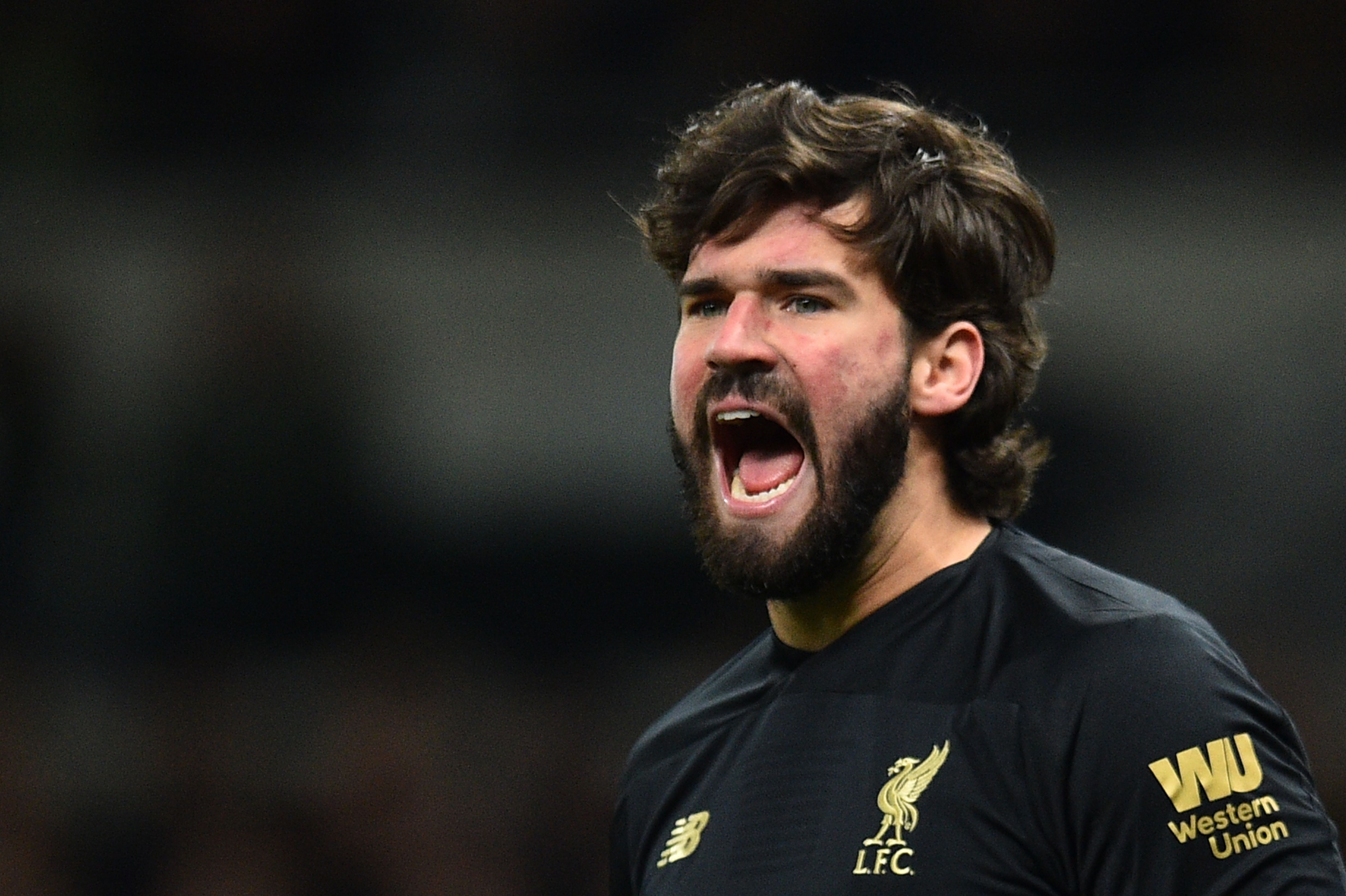 Penjaga gawang Liverpool Alisson