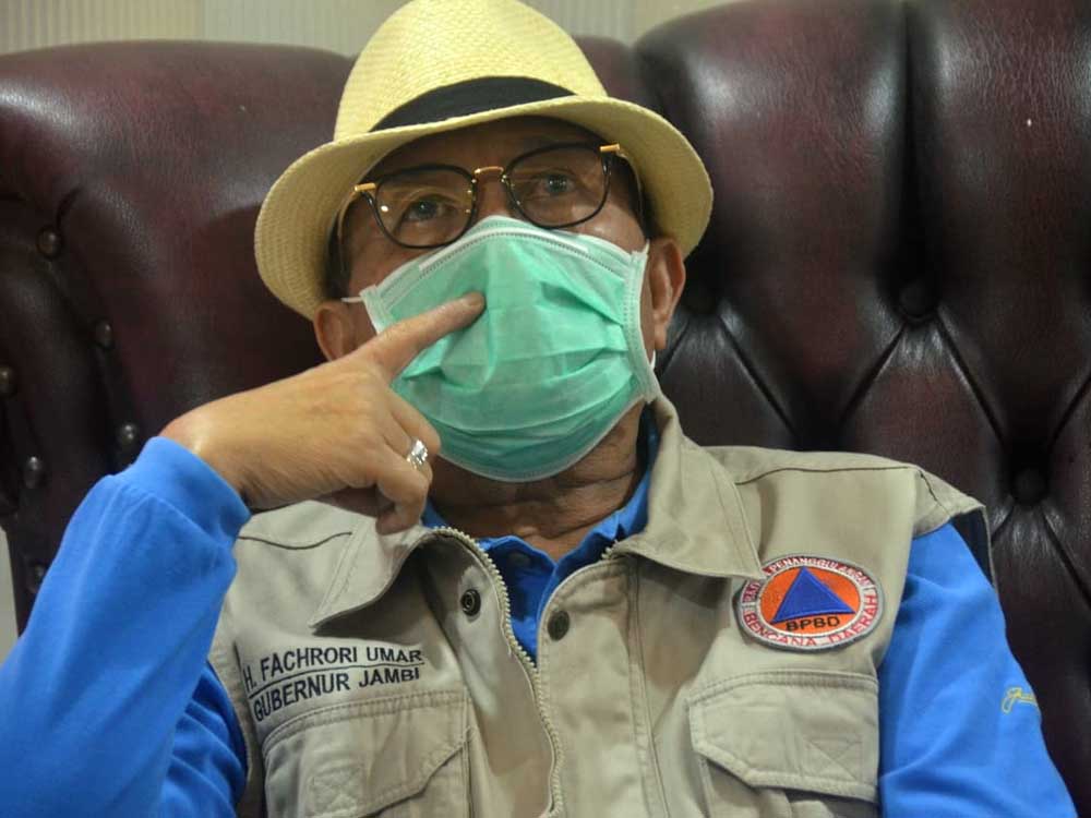 Gubernur Jambi Fachrori Umar