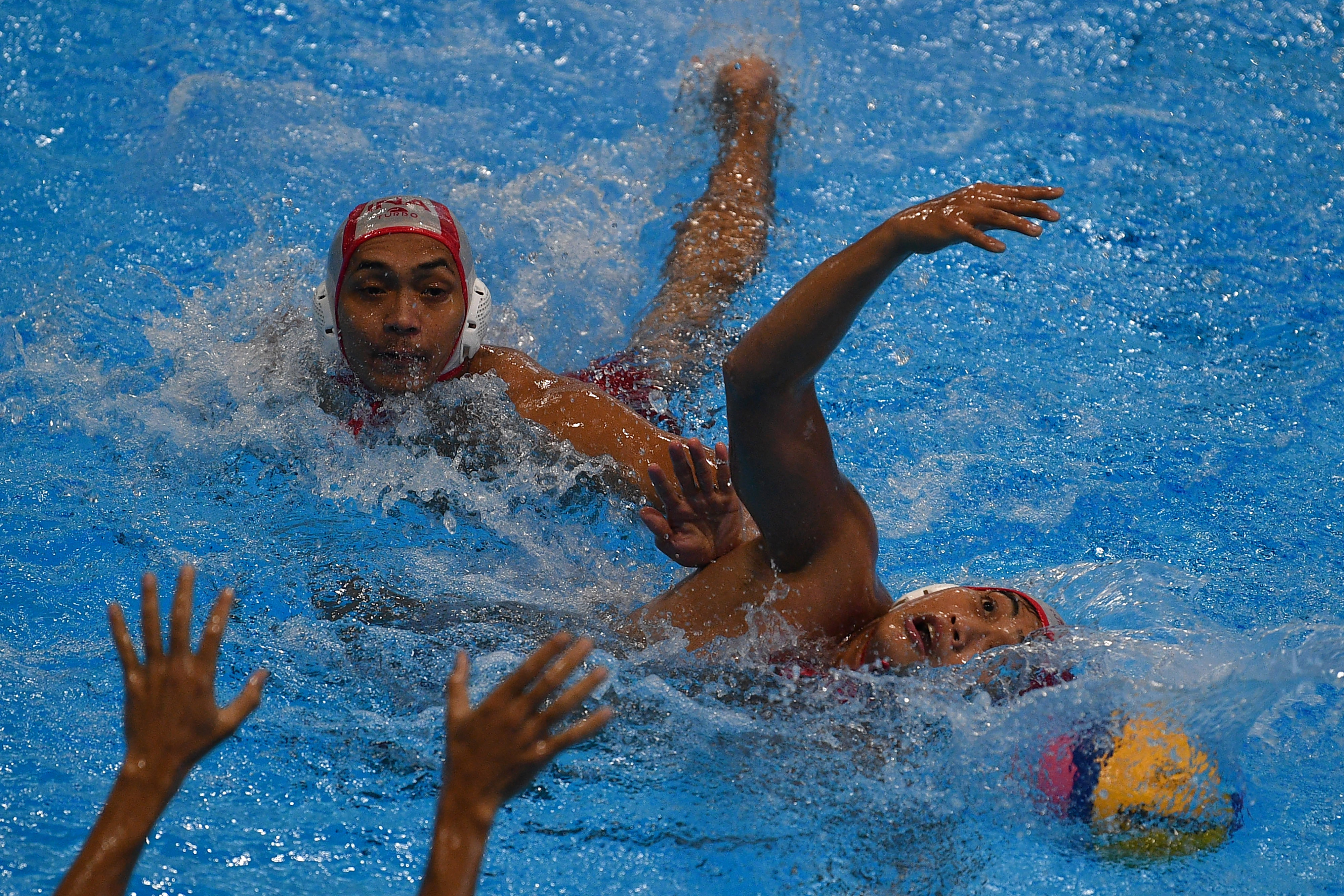 Sejumlah pemain polo air timnas Indonesia mengikuti pelatnas SEA Games 2019 di Stadion Akuatik, kompleks GBK, Jakarta.