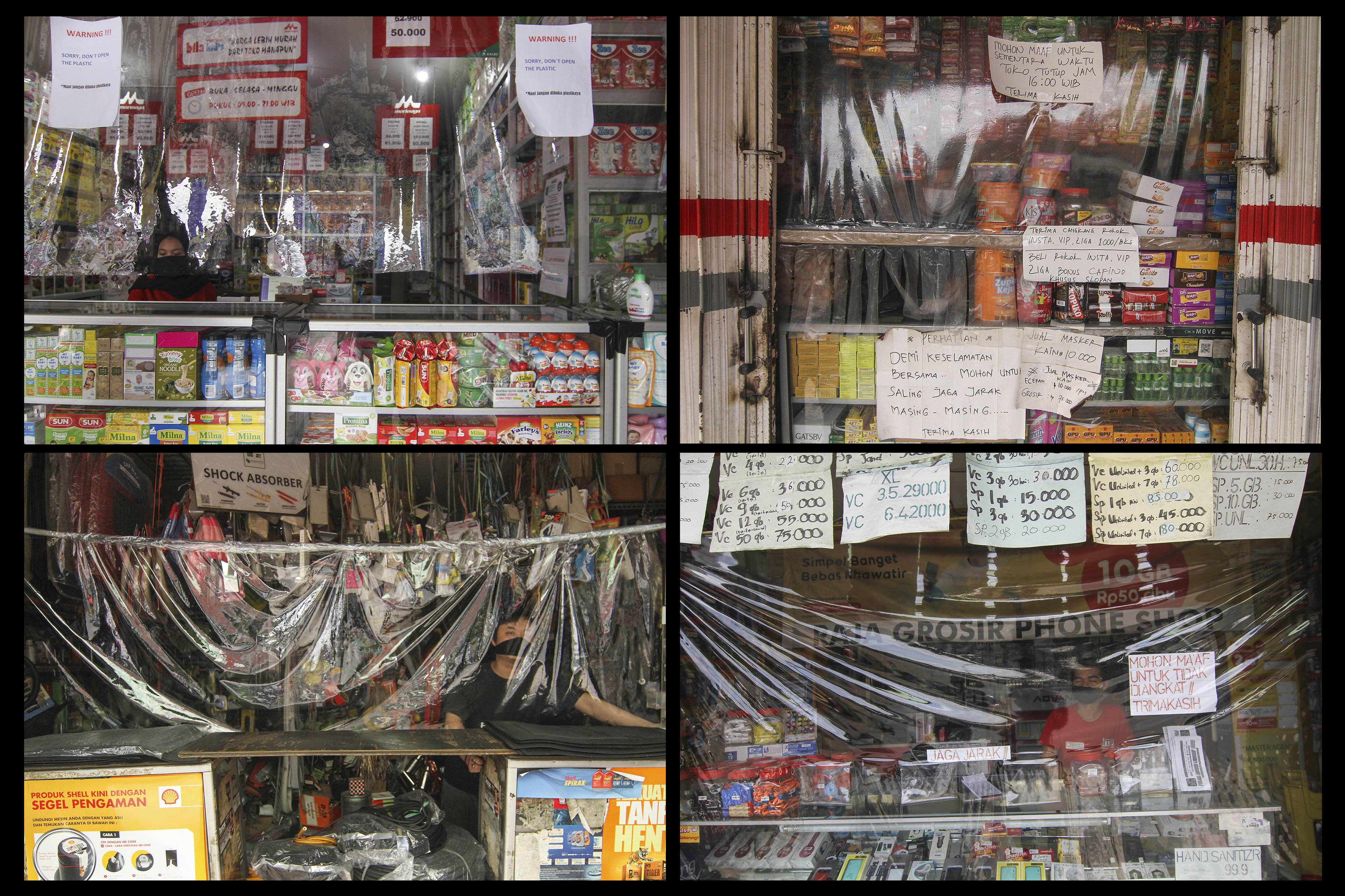 Foto combo sejumlah toko menggunakan pelindung sekat plastik pada etalase toko di Depok, Jawa Barat, Rabu (29/4). 