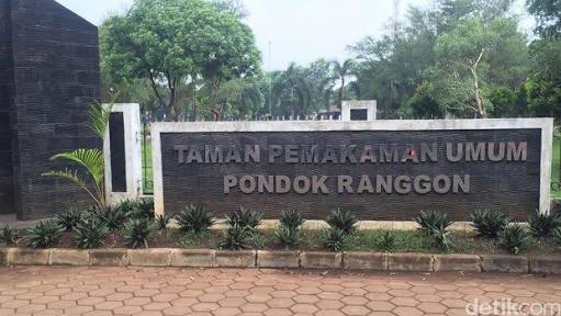 TPU Pondok Ranggon memiliki blok khusus pemakaman untuk covid-19.