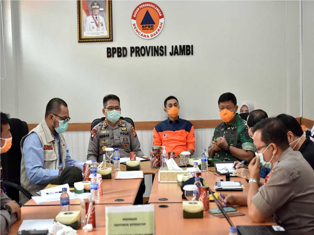 Rapat kesiapan penanggulangan korona di Jambi