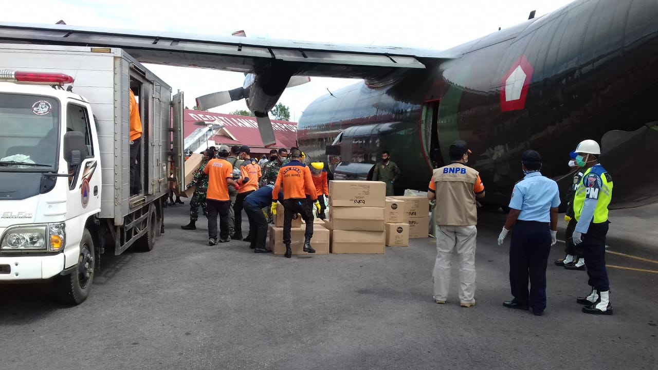 Sebanyak 3.000 APD dari Gugus Tugas Covid-19 Pusat diterima Gugus Tugas Covid-19 Babel. 