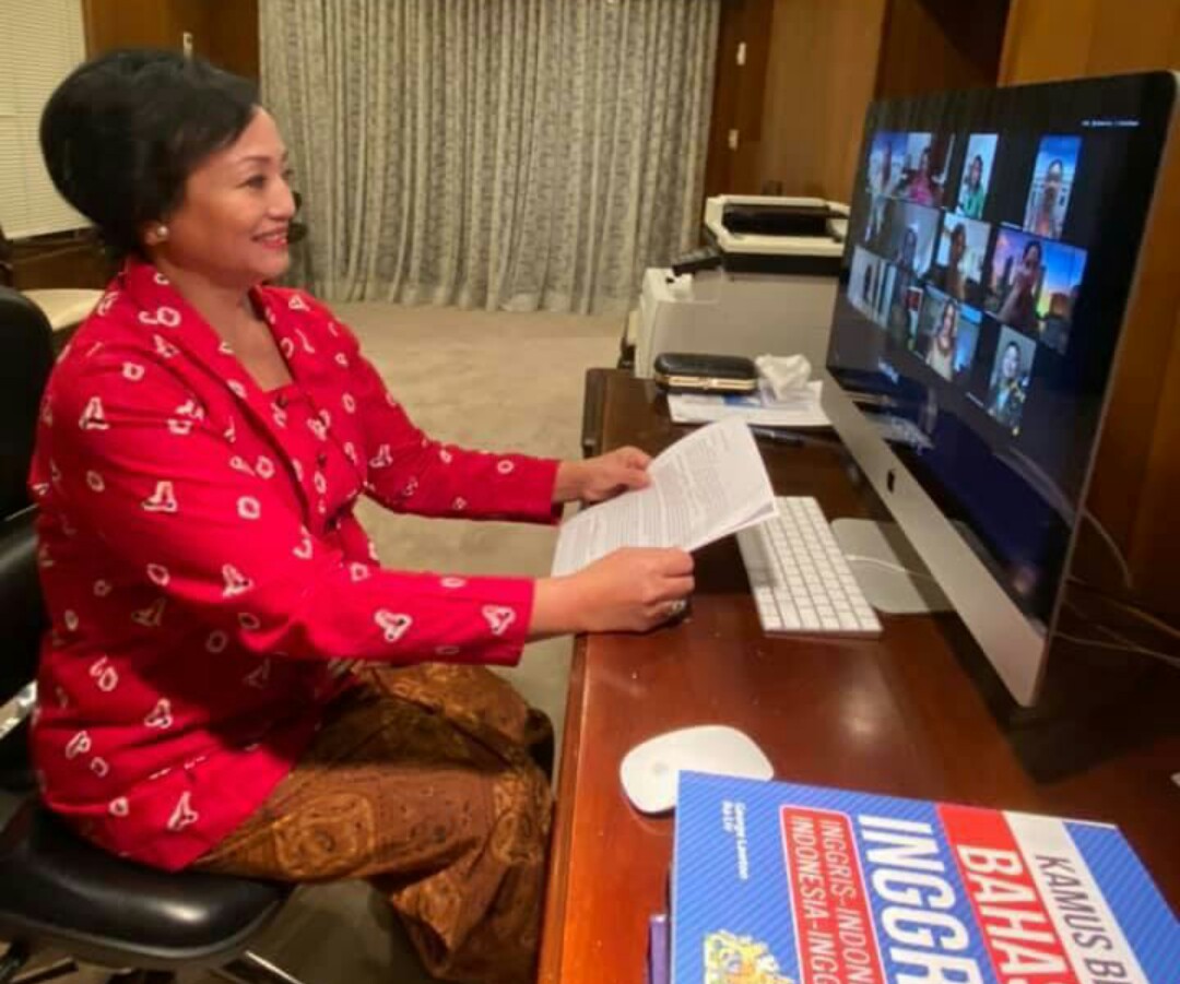 Kompetisi kebaya online yang digelar secara virtual oleh WNI di AS yang tergabung dalam Amerika Bersatu.