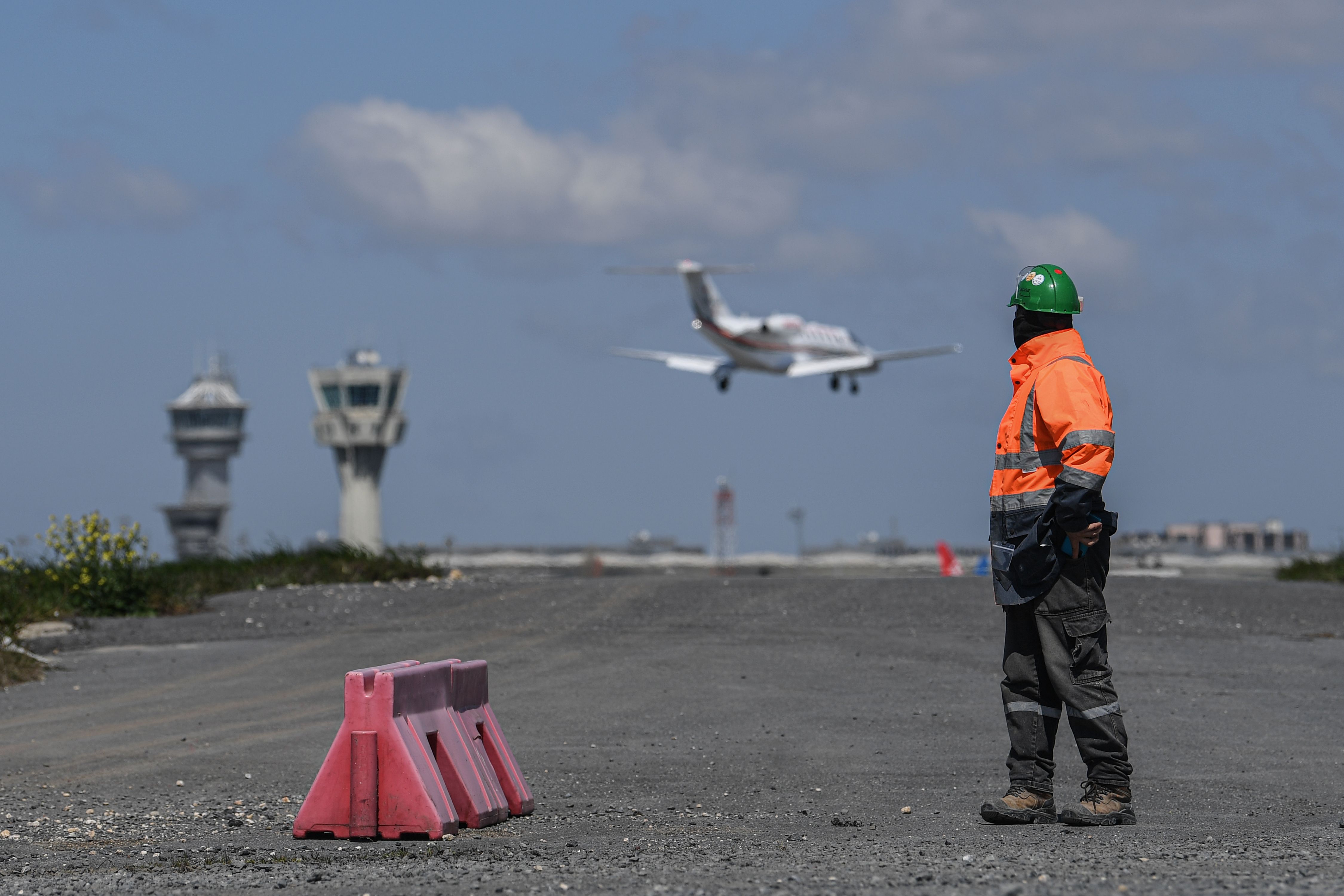 Presiden Turki Recep Tayyip Erdogan mengirimkan bantuan medis untuk 5 negara Balkan, Rabui (8/4)