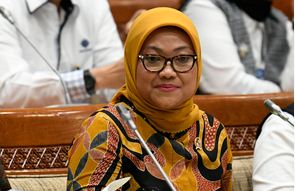 Menteri Ketenagakerjaan Ida Fauziah di Kompleks Parlemen Senayan, Jakarta, Rabu (12/2/2020).