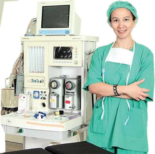 Ahli genetika dan biologi molekuler Universitas Kristen Maranatha, Theresia Monica