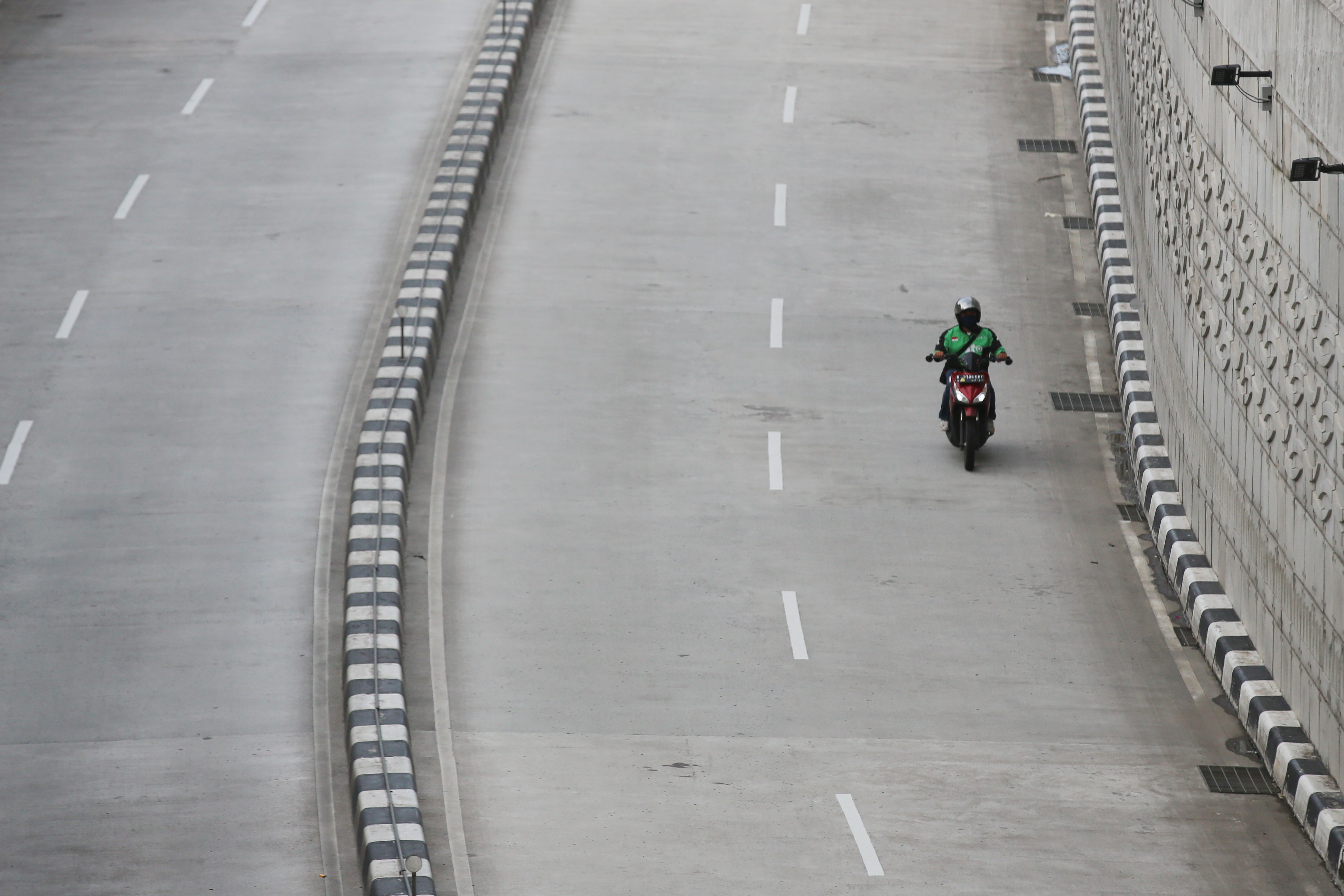 Ojek online beroperasi saat PSBB di Jakarta