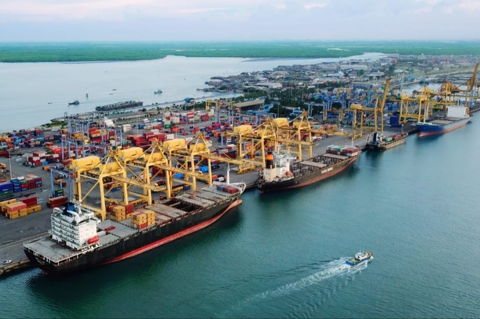 Terminal Peti Kemas Belawan, Medan, Sumatra Utara