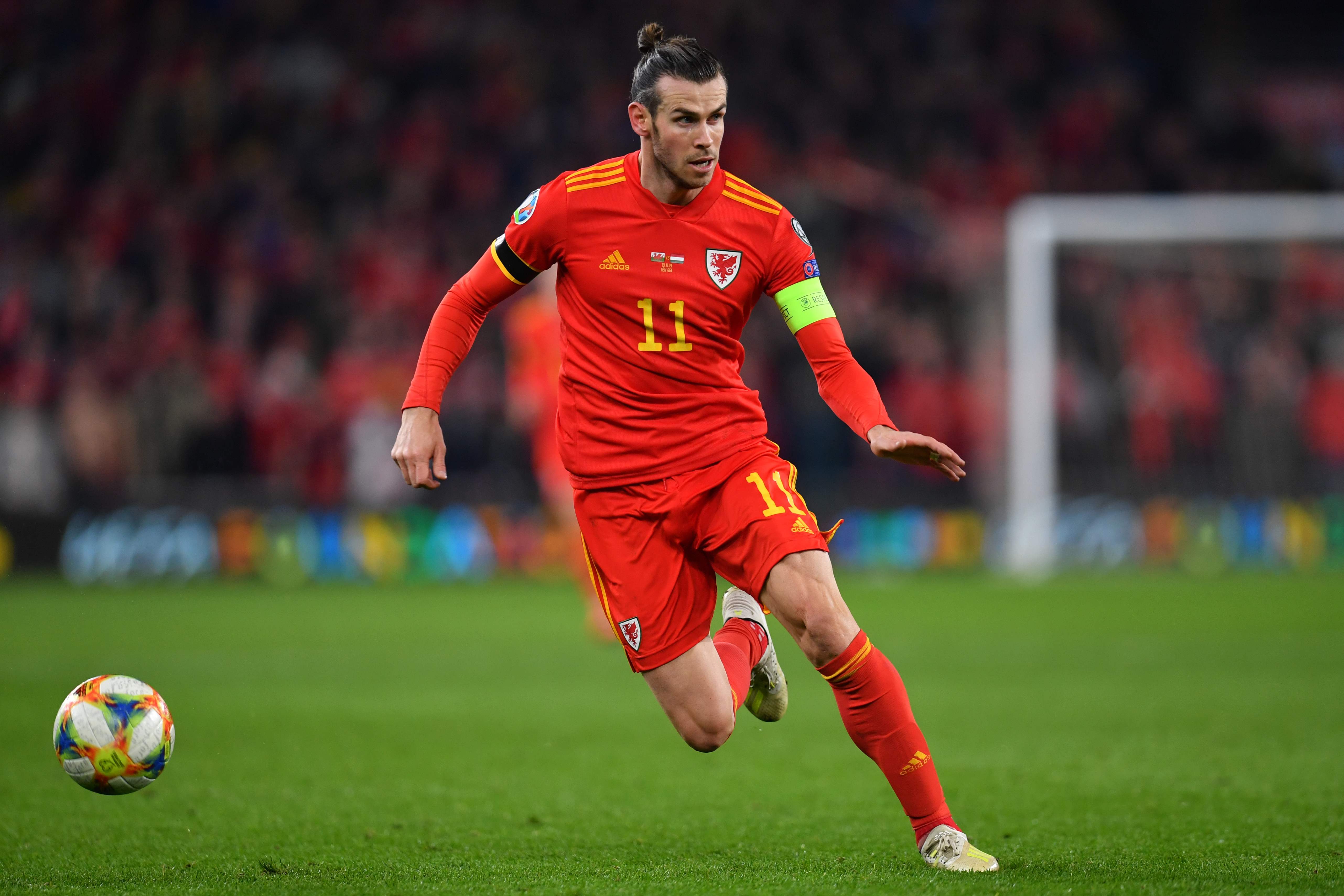 Gareth Bale saat bertanding di Group E Euro 2020 di Cardiff City Stadium di Cardiff, Wales (19/11/2019)