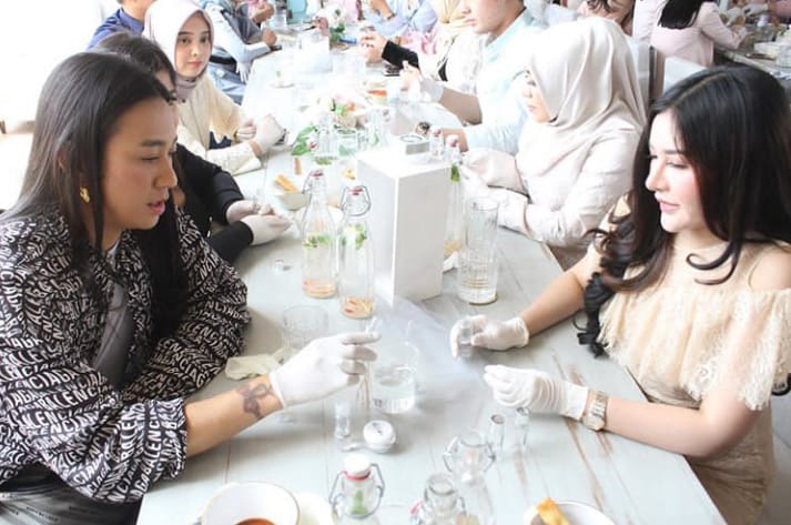 Shandy Purnamasari melihat skincare produk Indonesia bisa diterima masyarakat.