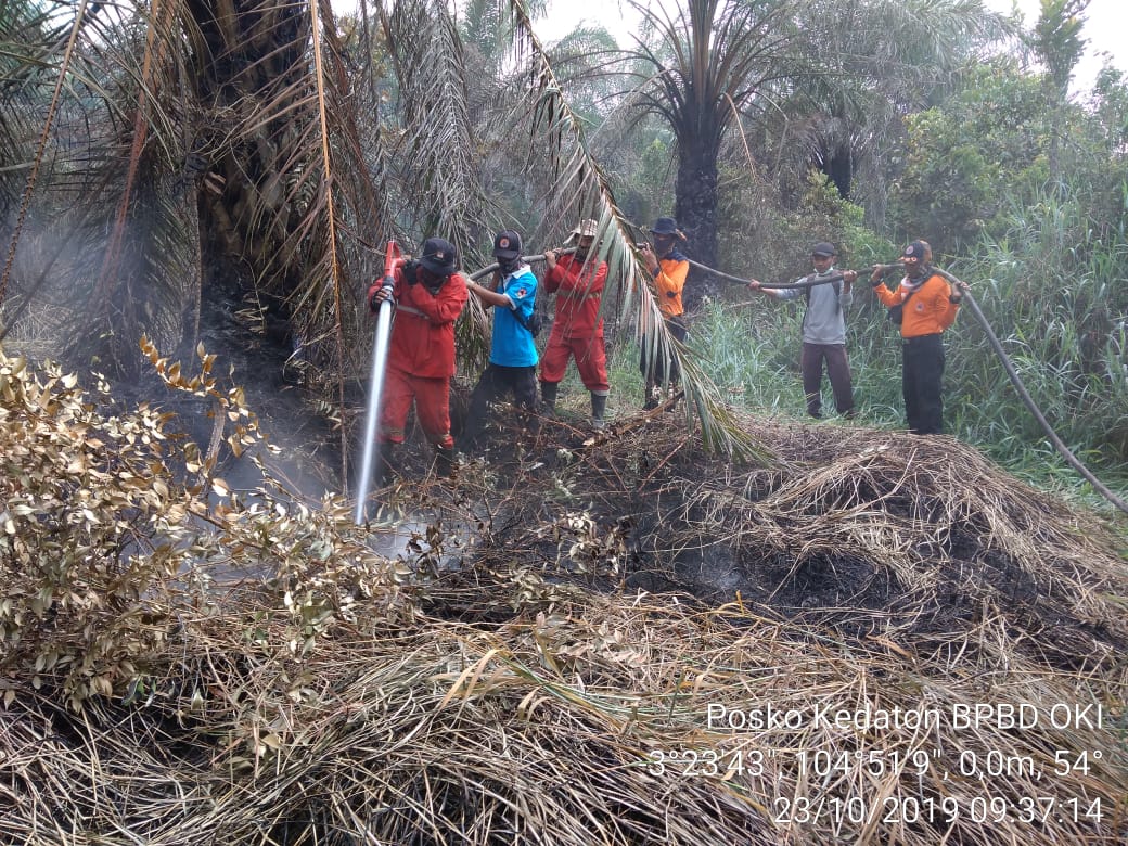 Satgas Karhutla Sumsel masih berjibaku padamkan kebakaran hutan dan lahan di Sumsel.