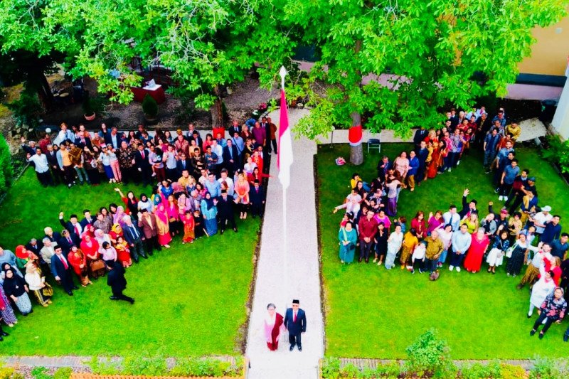 ilustrasi : Sebanyak 250 warga dan diaspora Indonesia larut dalam kemeriahan perayaan HUT ke-74 RI yang dihadiri WNI.