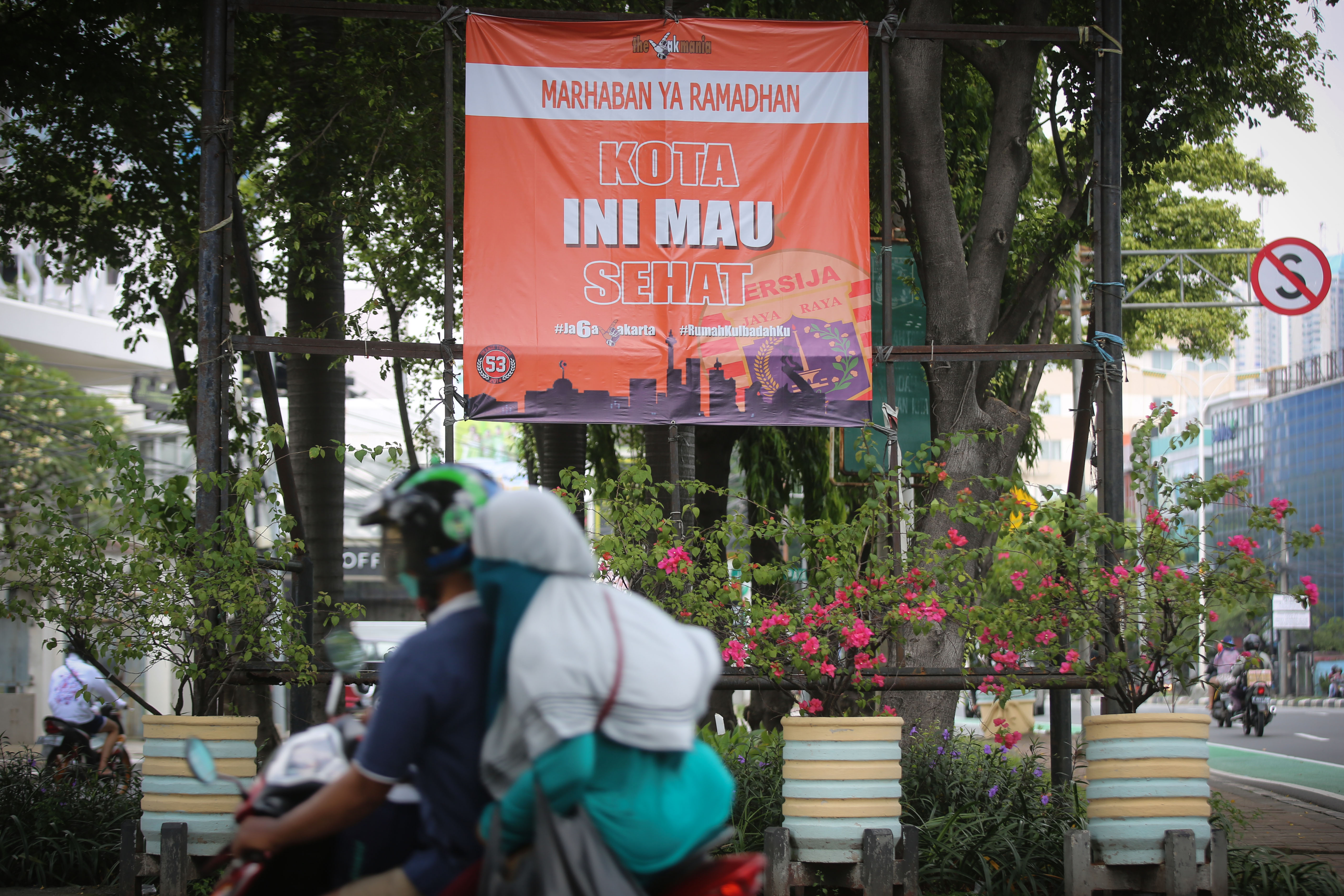 MUI menyatakan tidak ada alasan bagi umat muslim untuk tidak menjalankan ibadah puasa Ramadan di tengah pandemi virus korona (covid-19)