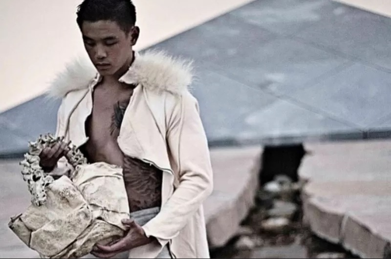 Tas yang disebut berbahan dasar tulang belakang manusia