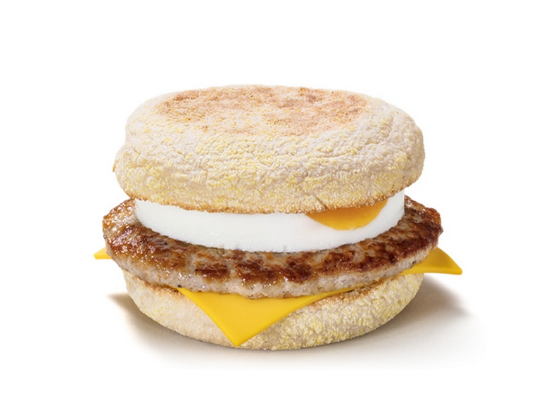 Sausage and Egg McMuffin yang menjadi salah satu menu sarapan andalan di negara-negara barat.
