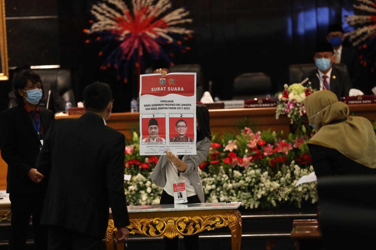 Ini Alasan 6 Anggota Fraksi PSI Tidak Voting dalam Pilwagub DKI