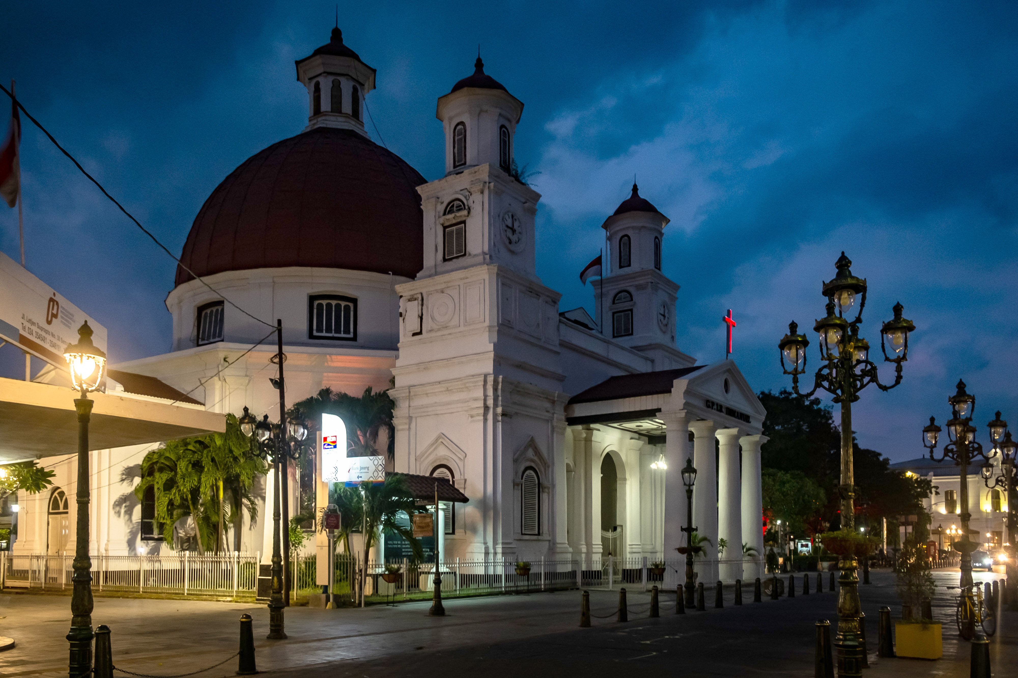Suasana di sekitar GBIP Immanuel atau Gereja Blenduk di kawasan kota lama Semarang. Pemkot Semarang akan memberlakukan pengawasan ketat.