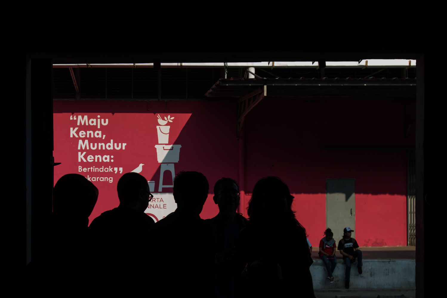 Jakarta Biennale 2015. Tahun ini, event seni rupa dua tahunan yang sedianya diadakan November itu, diundur tahun depan.