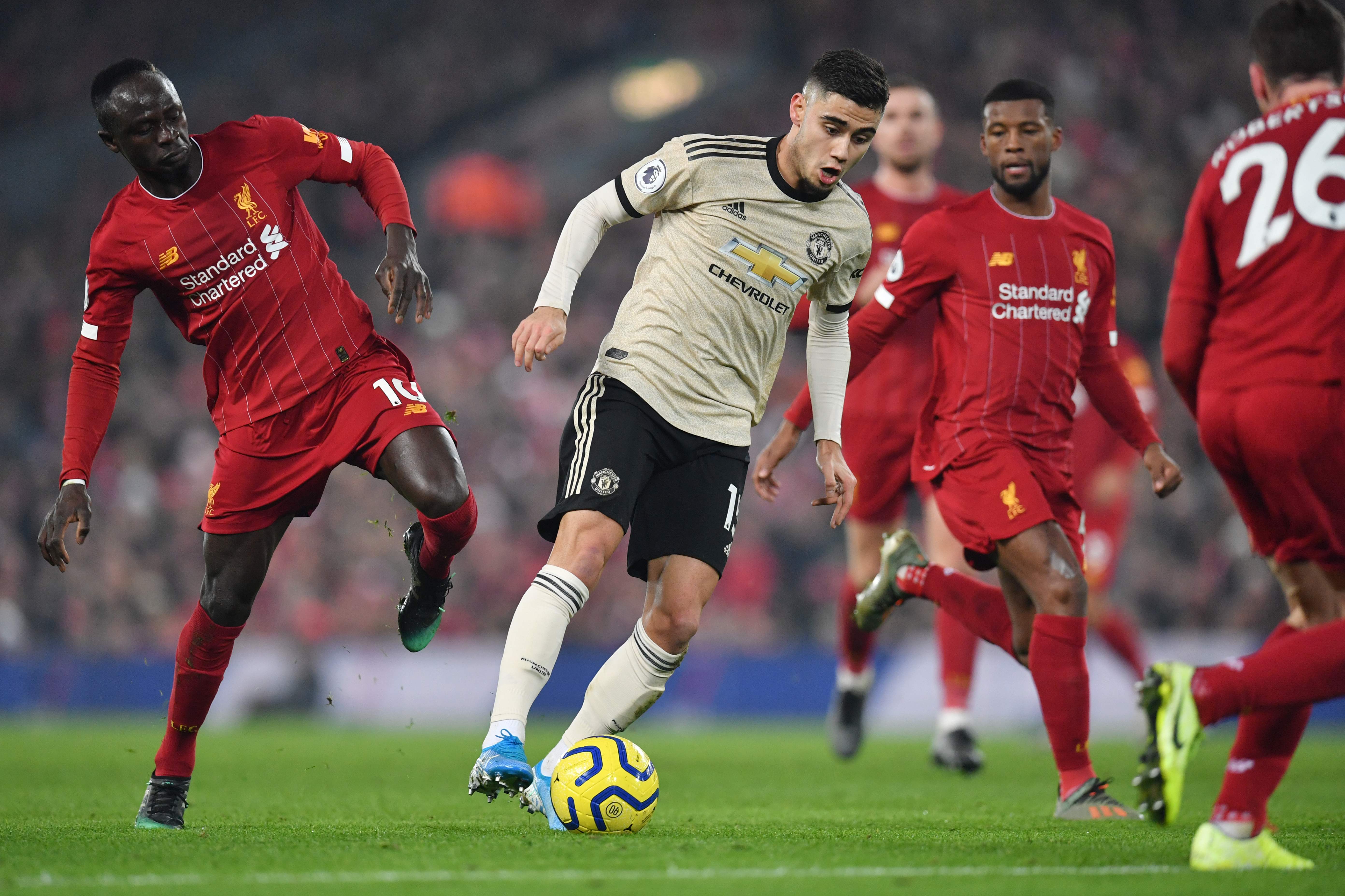 Jika tidak Dilanjutkan, Liga Primer Inggris akan Didenda Rp15,3 T