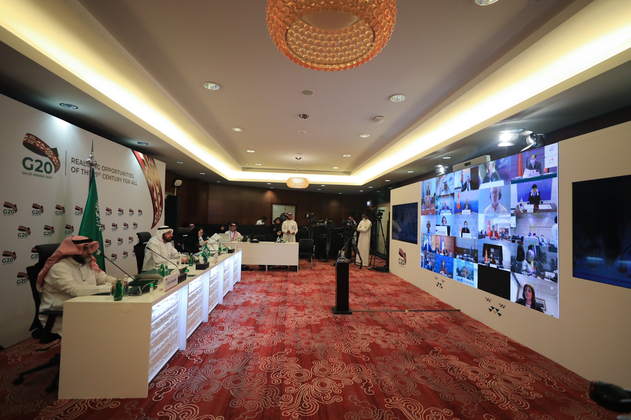 Pertemuan virtual para menteri kesehatan negara anggota G20 untuk membahas pandemi covid-19.