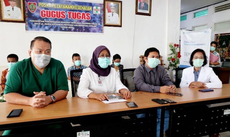 ERGON Pranata Pieters, 26, kemeja lengan panjang dinyatakan sembuh dari Covid-19.