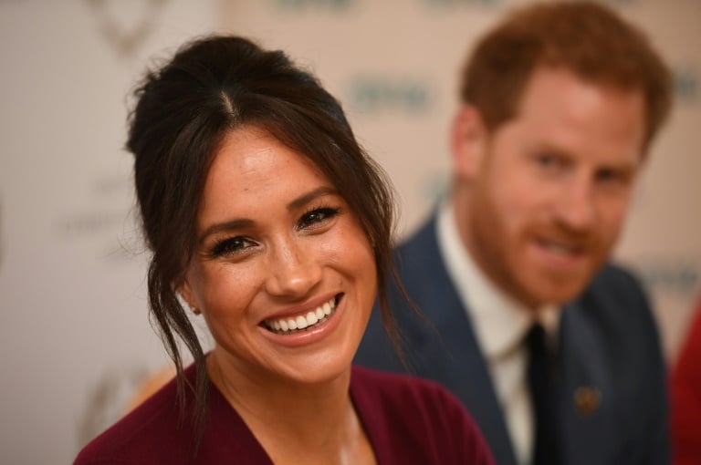 Pangeran Harry dan istrinya Meghan Markle yang mengeluh terhadap empat media yang kerap menyudutkan mereka.