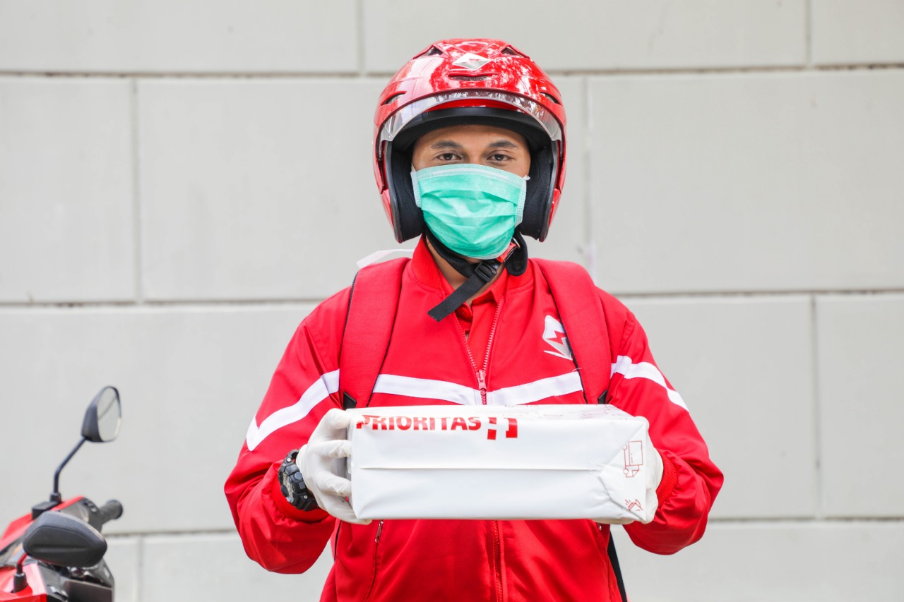 Donasi masker non-medis dari SiCepat untuk masyarakat