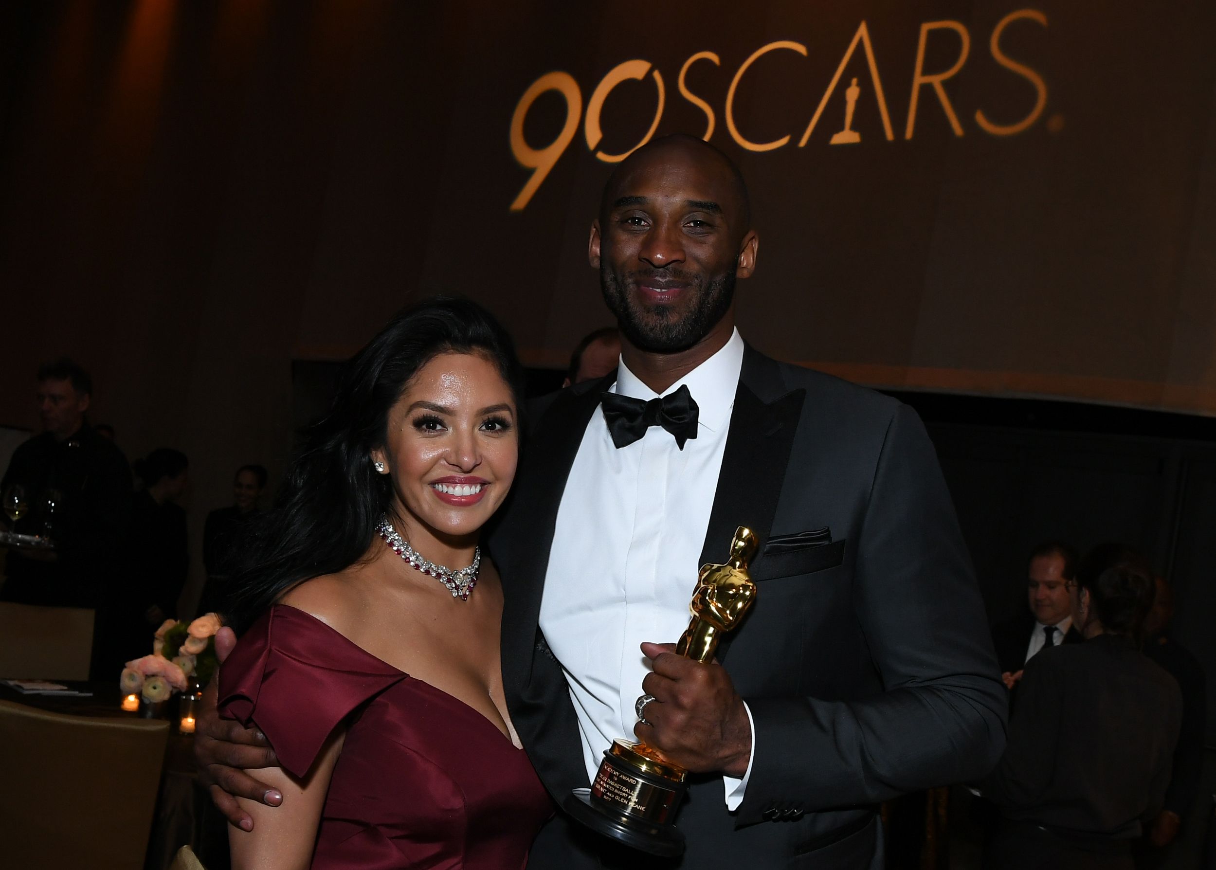 Vanessa Bryant Kenang Kobe di Peringatan 19 Tahun Pernikahan