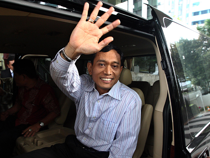 Bupati Simalungun JR Saragih