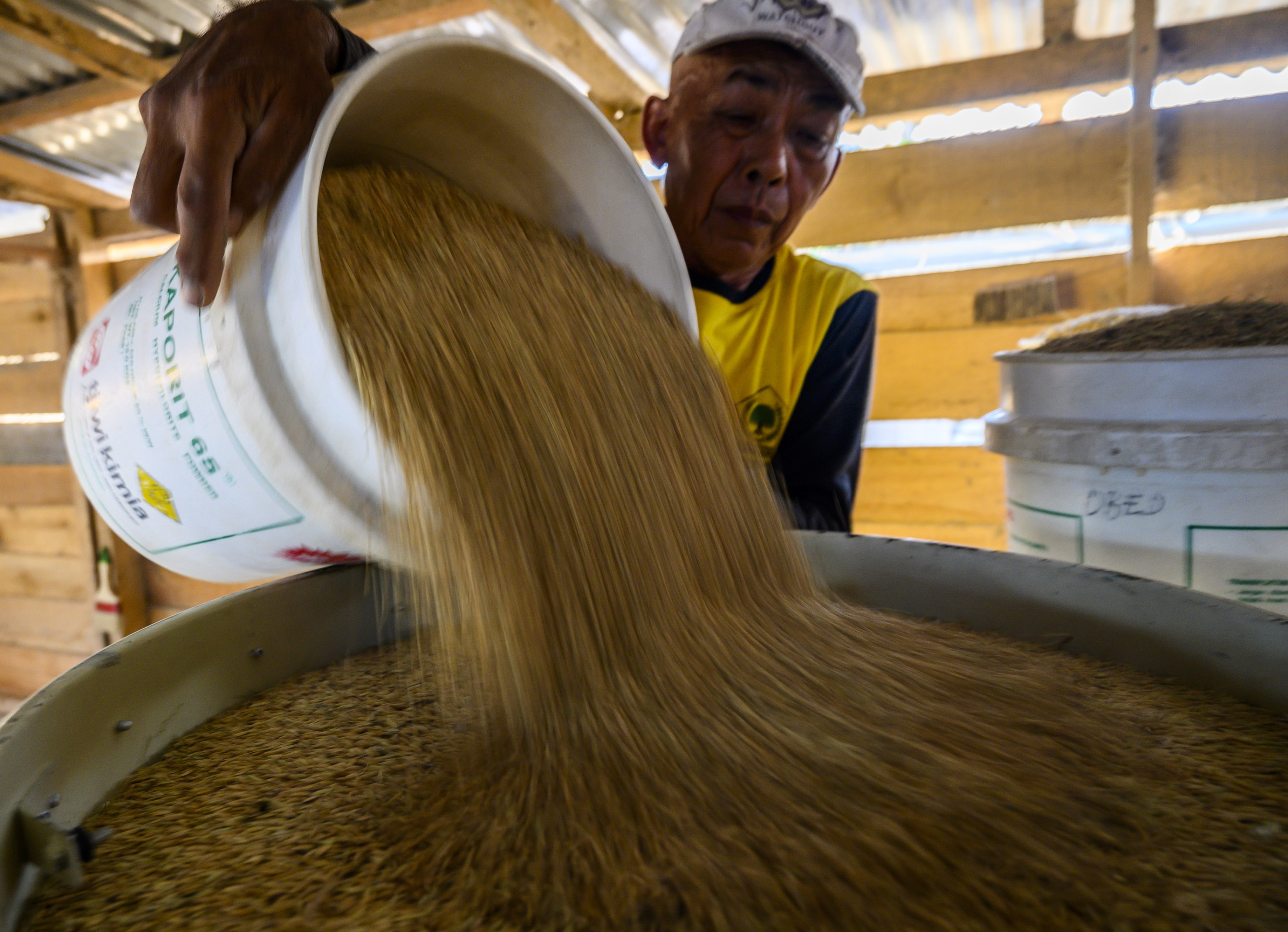 Persediaan beras di Gudang Bulog Sumbar cukup