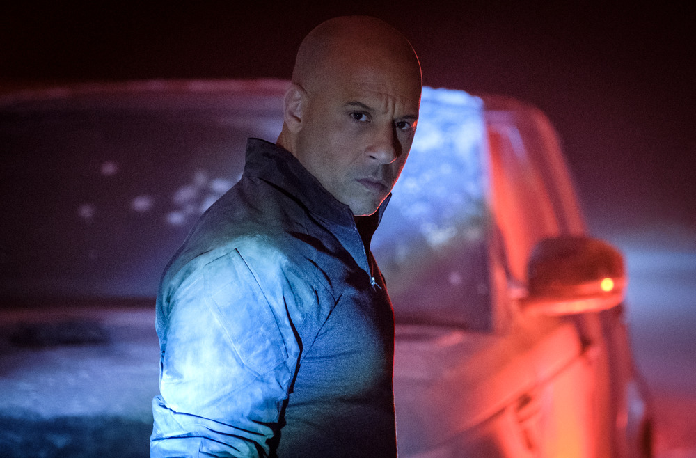 Aktor Vin Diesel dalam film laga terbarunya, Bloodshot (2020).