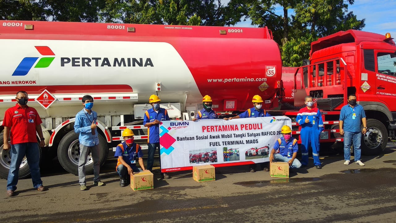 Pertamina Peduli memberikan apresiasi kepada para awak mobil tangki wilayah Pertamina MOR IV, Jateng dan DIY.
