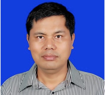 Makmur Sianipar, Konsultan Bisnis dan Manajemen