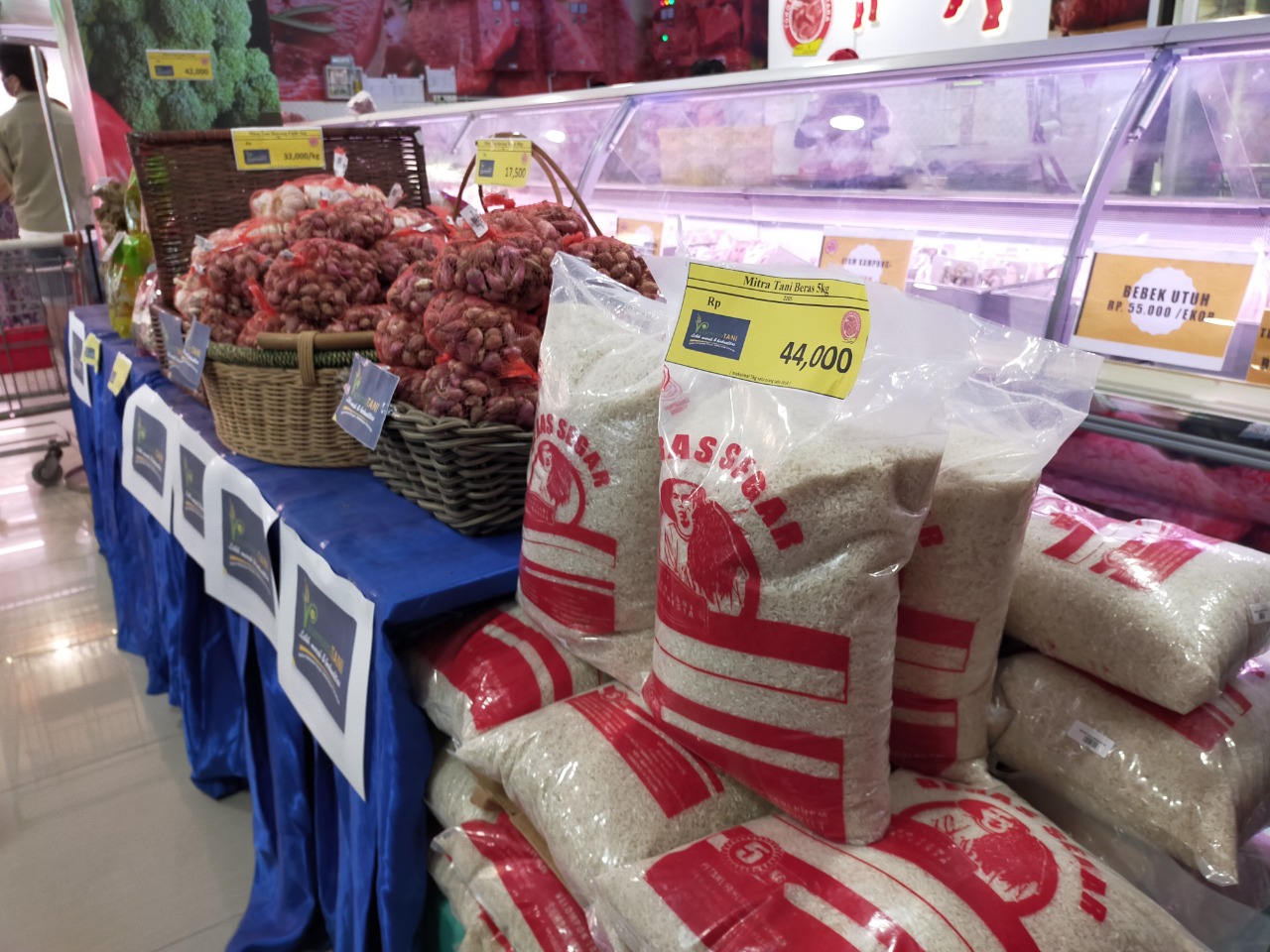 Prof Muhammad Firdaus menegaskan bahwa kondisi ketersediaan pangan pokok nasional secara kumulatif mencukupi,