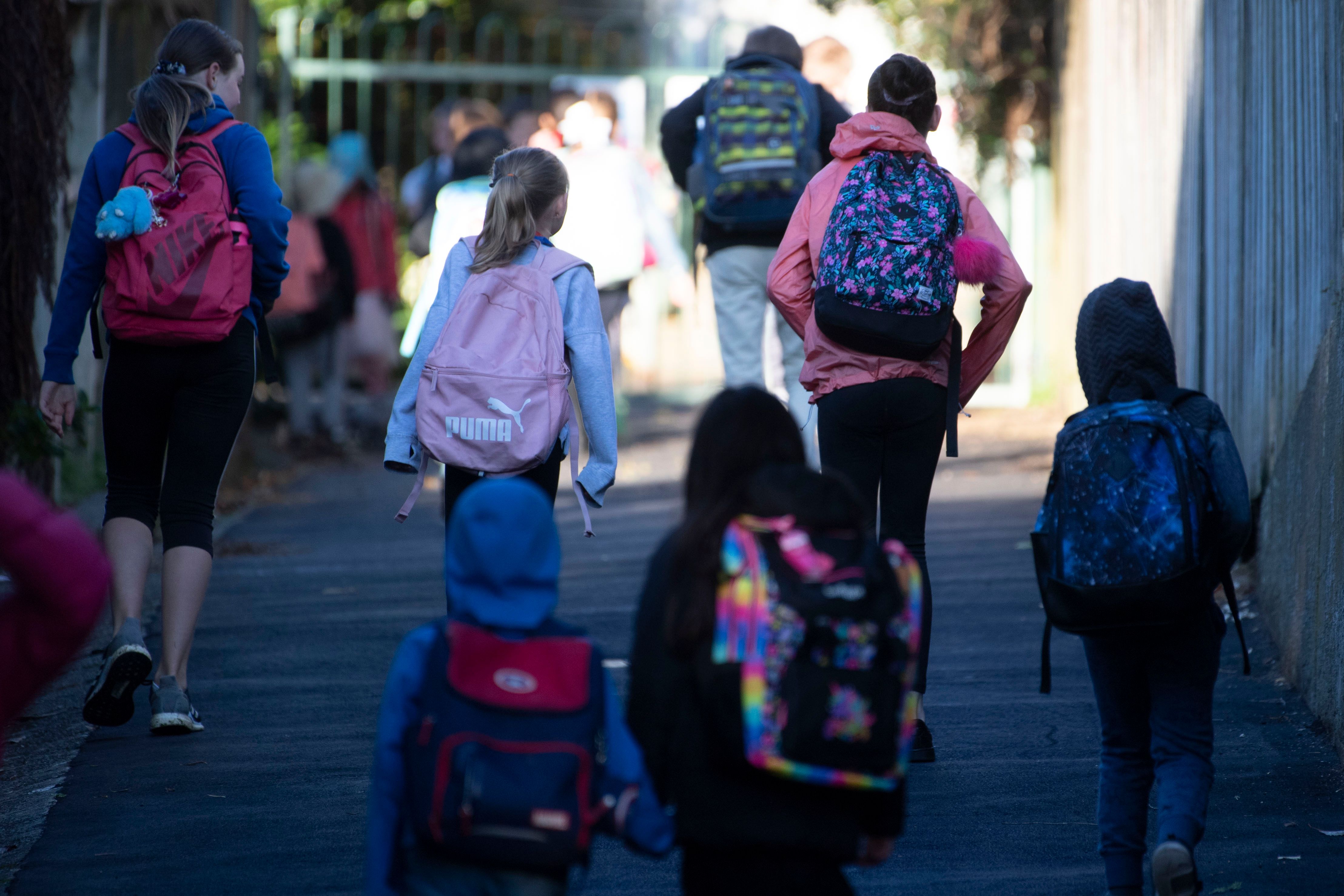 Pemerintah Selandia Baru mulai Senin (18/5) kembali mengijinkan kegiatan belajar di sekolah