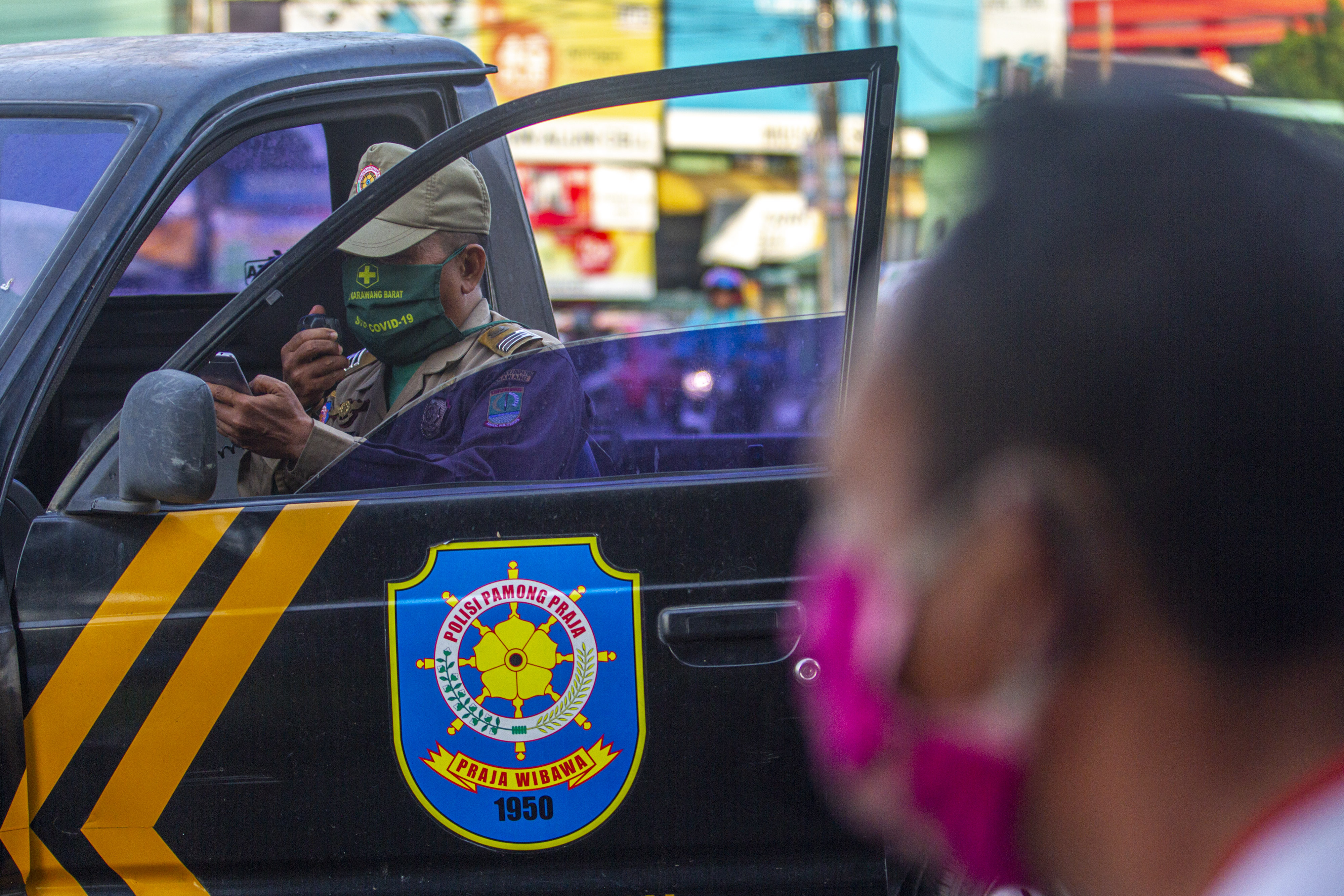 PSBB Jawa Barat Berlaku Hari Ini