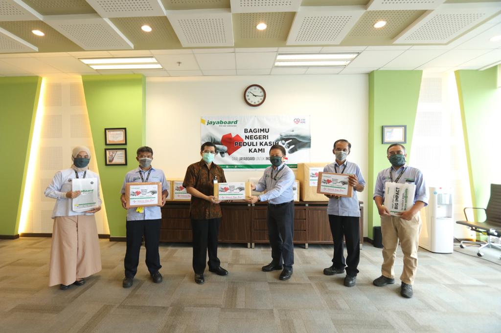 Donasi APD untuk tenaga medis dari jayaboard