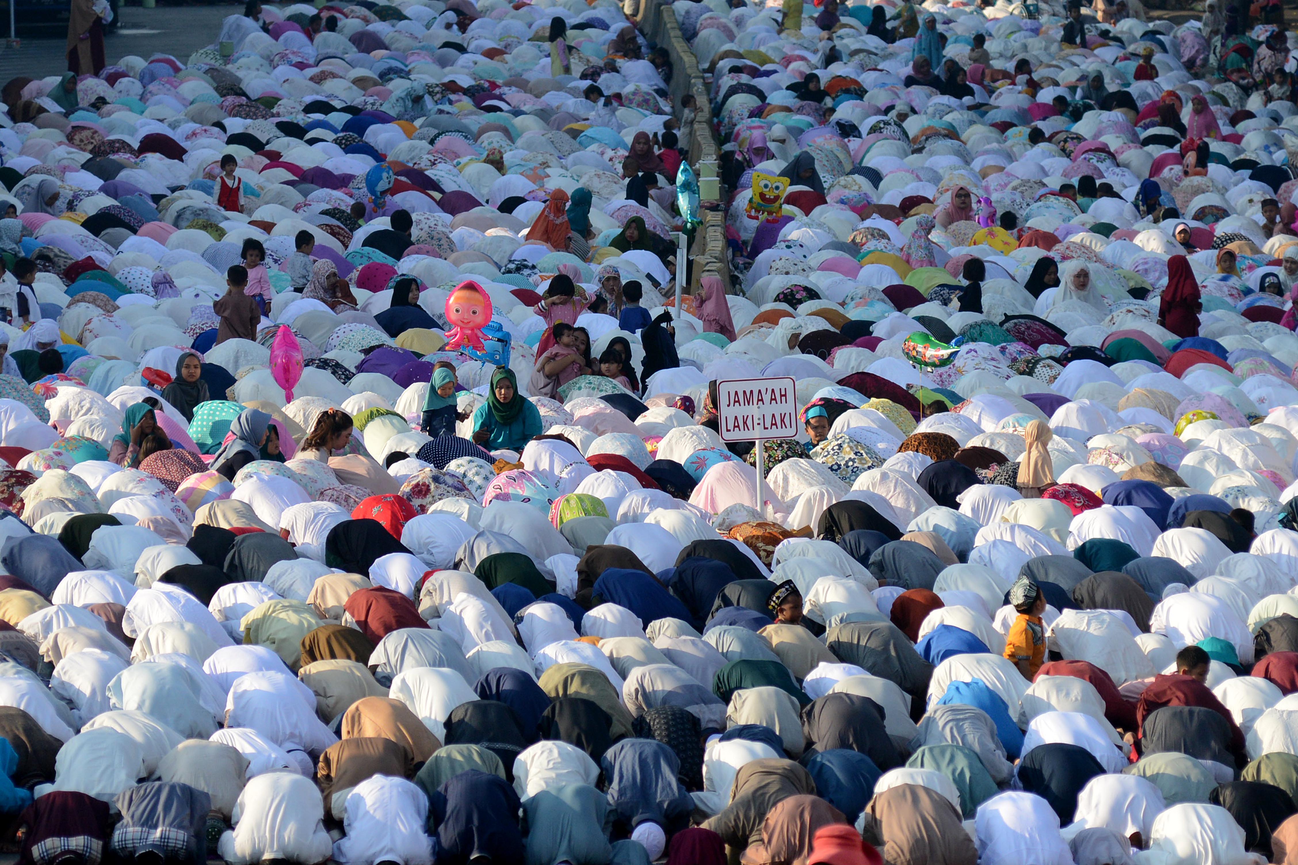 Shalat Iedul Fitri 2019 di Jatinegara, Jakarta Timur.