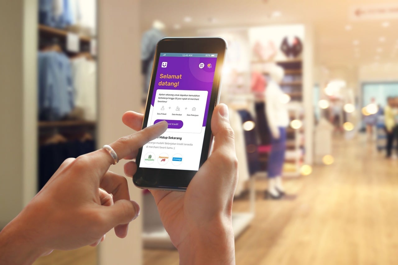 CERIA merupakan produk pinjaman digital berupa aplikasi di smartphone.