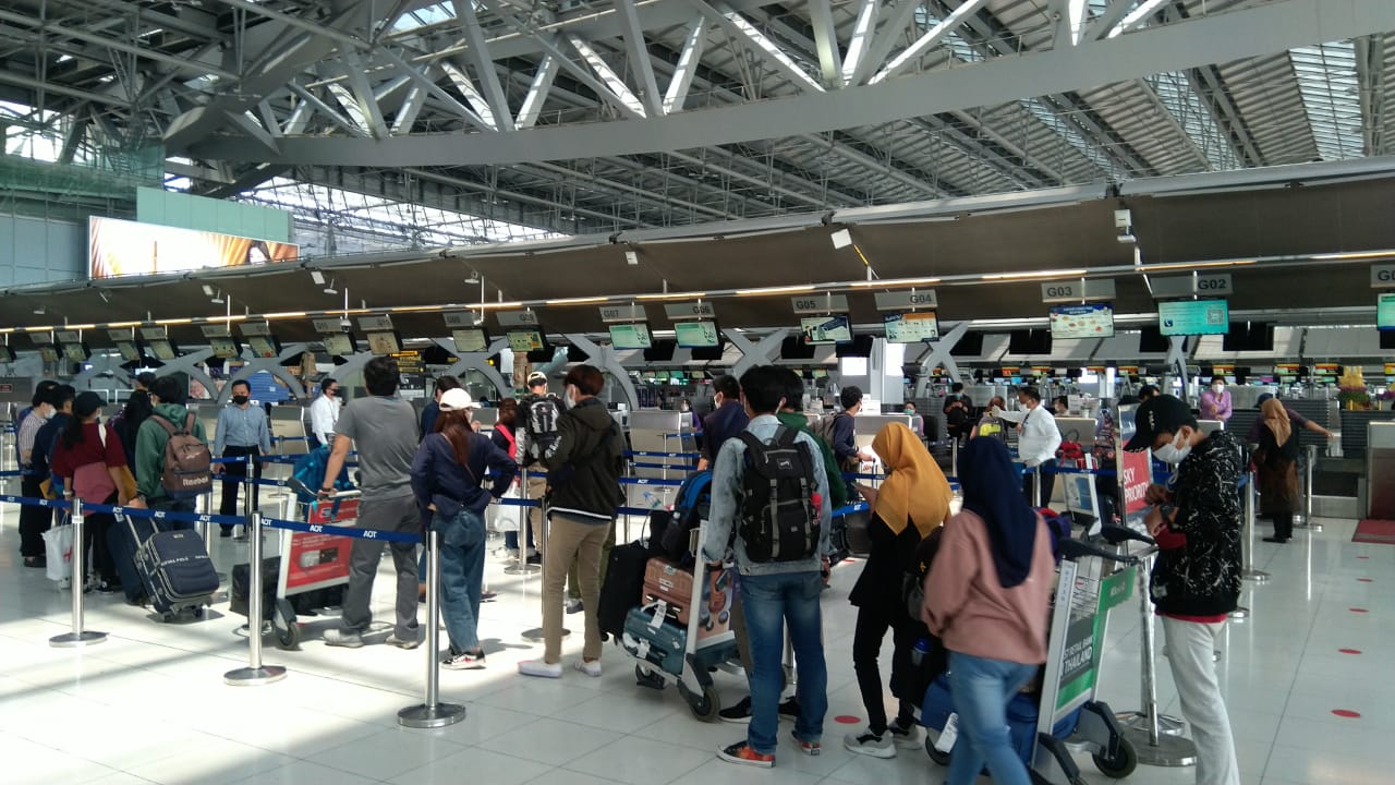 Repatriasi mandiri ini diikuti oleh 170 WNI dari berbagai daerah di Thailand termasuk Thailand Selatan.