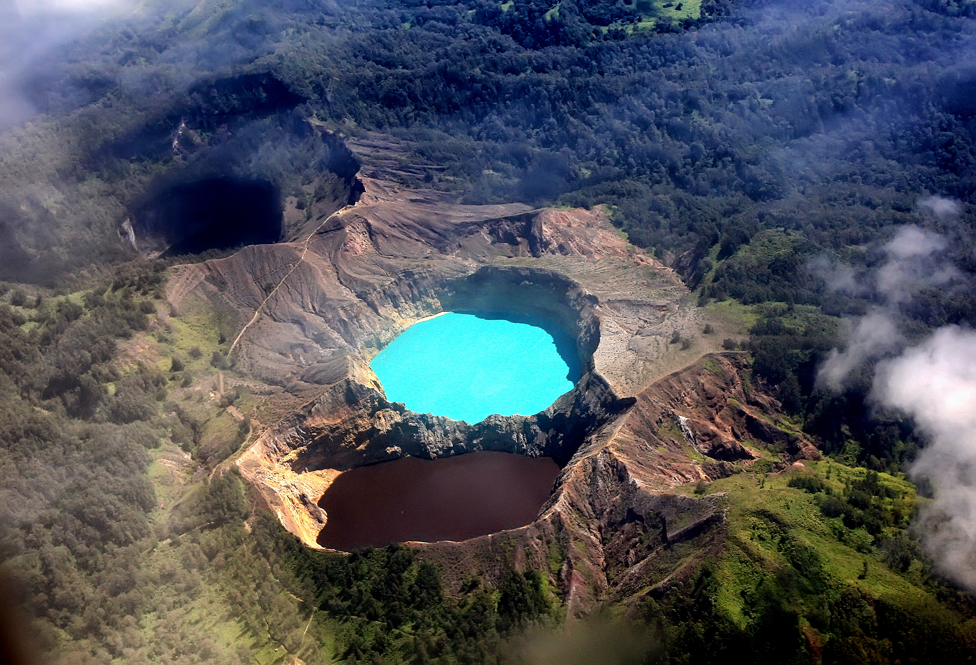 Danau Kelimutu,  Kabupaten Ende, Nusa Tenggara Timur