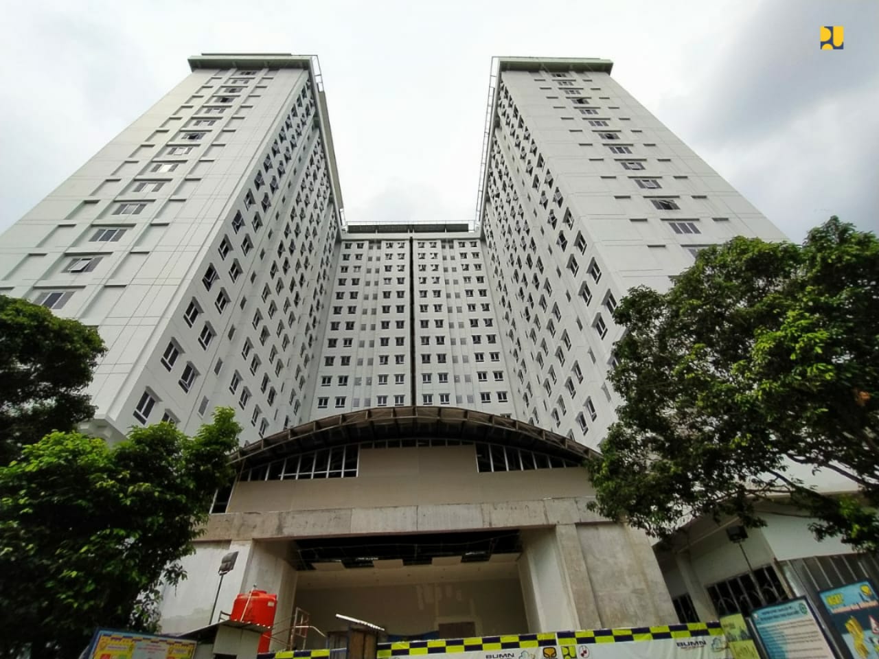 Progres Proyek Strategis Nasional Rusun Pasar Jumat Capai 88,12%